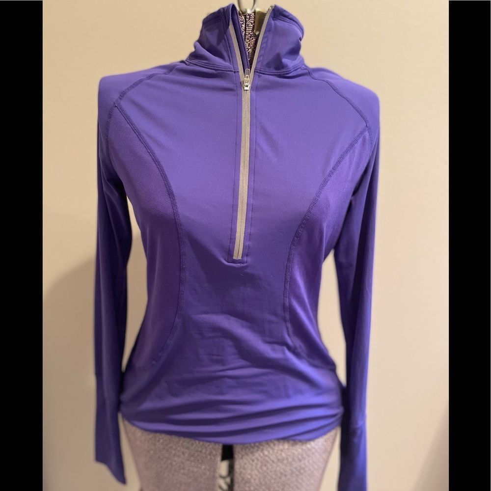 Zella purple long sleeve pullover top size small